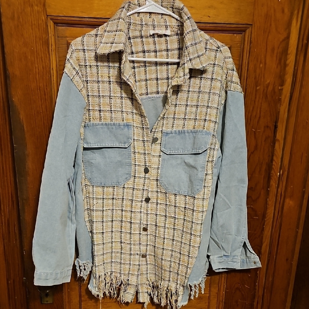 Shacket Soft Tweed and Denim Shacket Overszd With Fringe